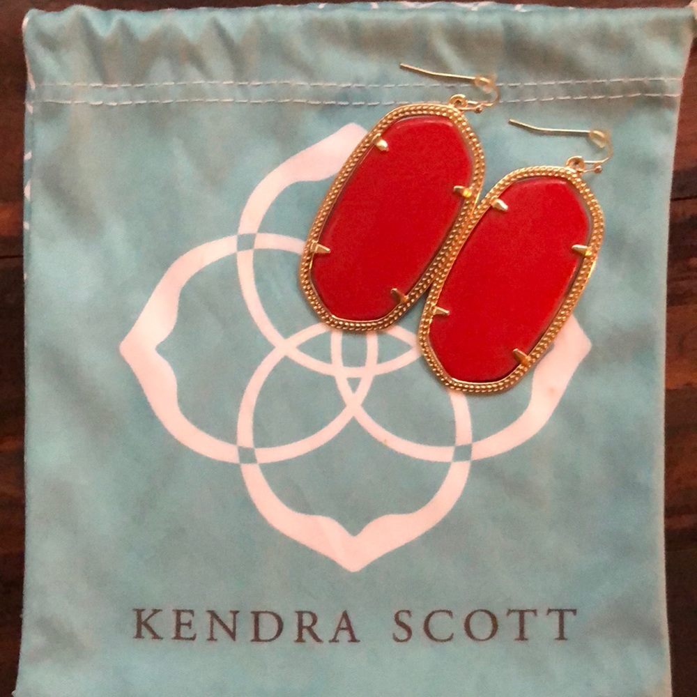 Kendra Scott Danielle Earrings in Red